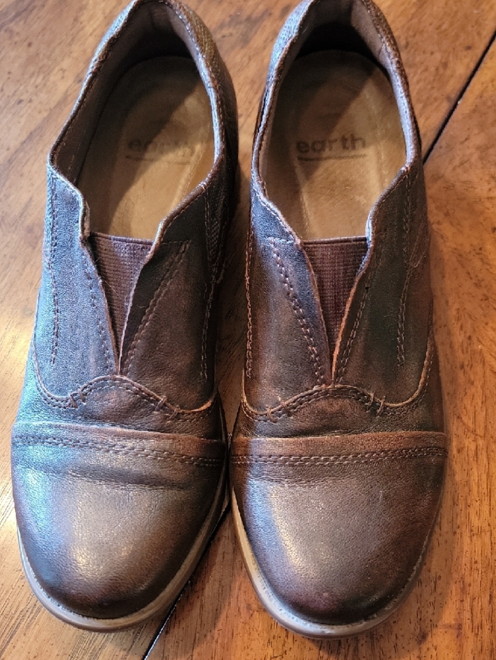 Earth Womens Flats - Picture 2 of 5